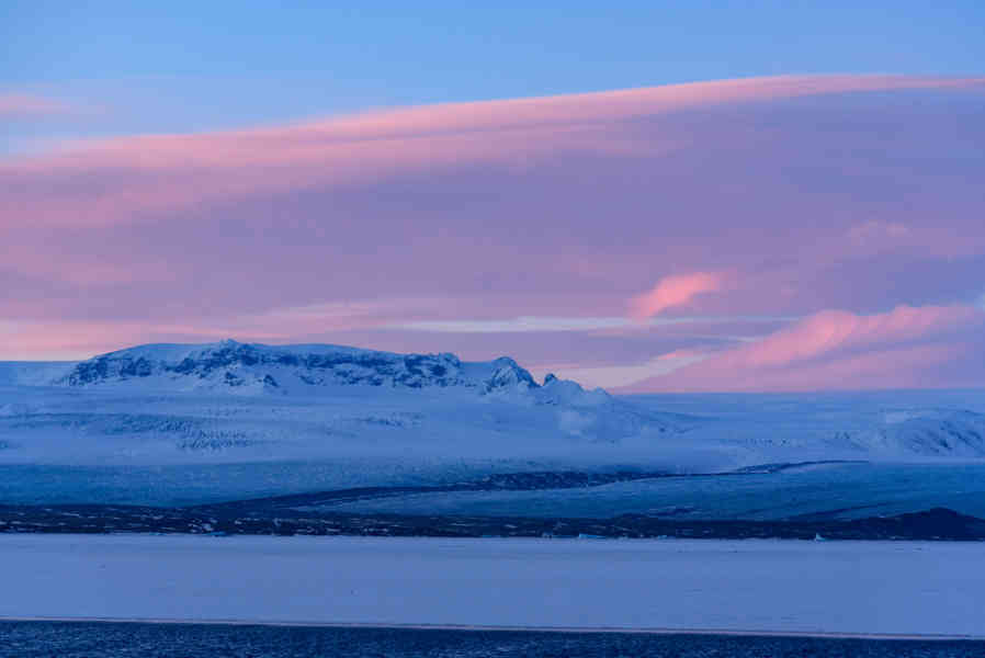 Islandia 156 - lago Jökulsárlón y glaciar Breioamerkurjökull.jpg